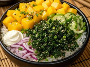 imagem do produto Poke Indivídual - Salmão & Couve Crispy aprox. 400 Gramas