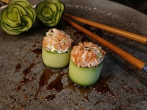 imagem do produto Joe Pepino com Salmão 5 Unidades