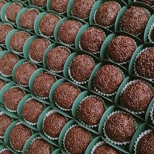 imagem do produto Centro de brigadeiro Cacau 