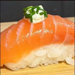 imagem do produto Niguiri salmão, 4 peças 