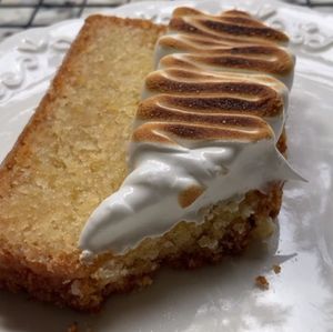 imagem do produto LEMON ALMOND CAKE