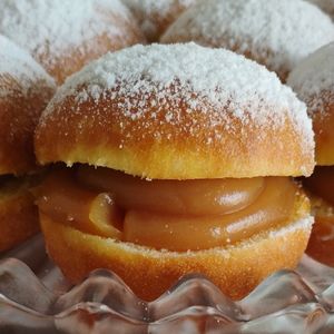 imagem do produto Mini sonho de doce de leite un