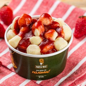 imagem do produto Nhoque Doce - Beijinho com Morango