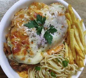 imagem do produto Um delicioso e suculento bife parmegiana