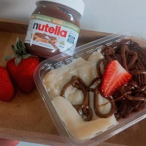 imagem do produto Delicia de morango,ninho e Nutella 
