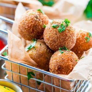 imagem do produto Bolinho de Charque