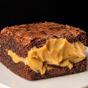 imagem do produto BROWNIE RECHEADO (DOCE DE LEITE)