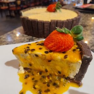 imagem do produto Torta trufada de maracujá com bis