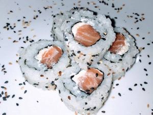 imagem do produto Uramaki 04 Unid