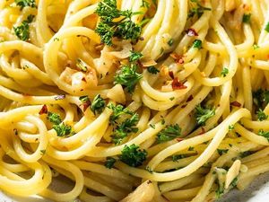 imagem do produto Macarrão a alho e óleo