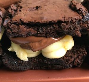 imagem do produto Brownie com Ninho e creme de avelã