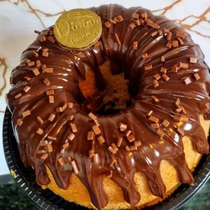 imagem do produto Bolo com cobertura de chocolate 