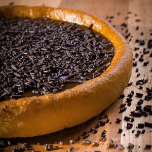 imagem do produto Pizza Doce Média - 2 Sabores!