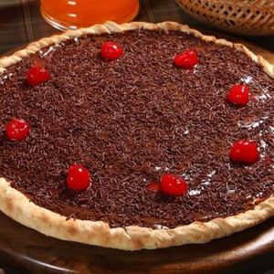 imagem do produto Pizza Doce Média - 1 Sabor!