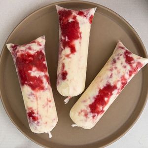 imagem do produto Geladinho gourmet de morango 