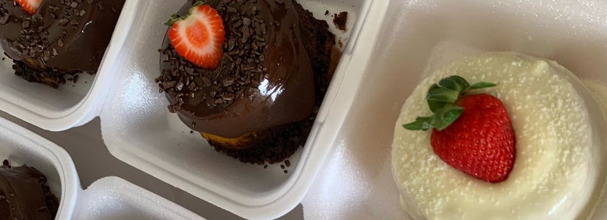 Doce Luiza 🍰🧁✨ logo