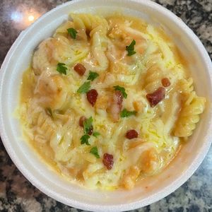 imagem do produto Macarrão parafuso ao molho de camarão 500ml