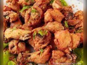 imagem do produto Frango À Passarinho + Batata Frita