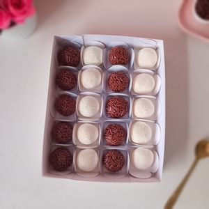 imagem do produto Caixa de 20 Brigadeiros (18g cada)