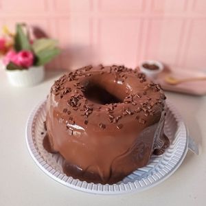 imagem do produto Bolo de Chocolate com Cobertura de Brigadeiro (12 a 16 fatias)