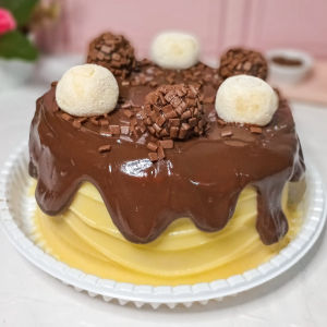 imagem do produto Bolo Vulcão Duo Decorado (8 a 10 fatias)