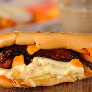 imagem do produto Com banana e queijo