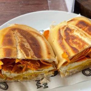 imagem do produto Com tucumã, queijo e ovo