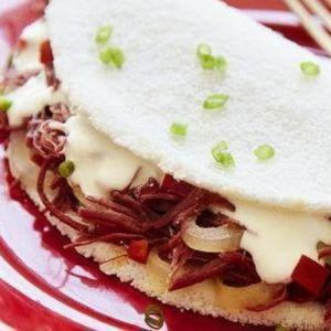 imagem do produto Tapioca Com carne seca e queijo 