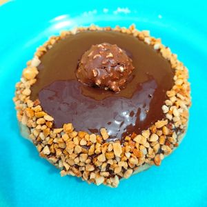 imagem do produto DONUTS FERRERO ROCHER