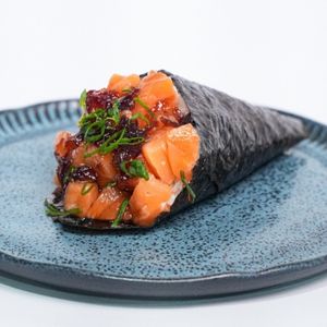 imagem do produto Salmão com cebola caramelizada ao vinho