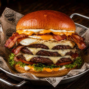imagem do produto Village Burger Triplo