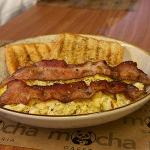 imagem do produto Toast de ovo mexido com bacon