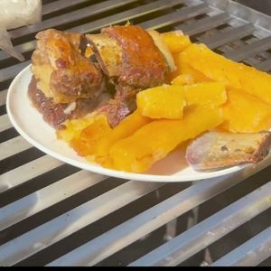 imagem do produto Costela bovina na brasa com mandioca - porção P