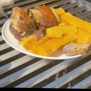 imagem do produto Costela bovina na brasa com mandioca 