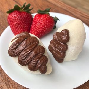 imagem do produto Coxinha de morango ninho com nutella 