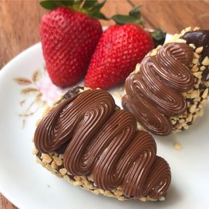 imagem do produto Coxinha de morango tipo ferrero rocher 