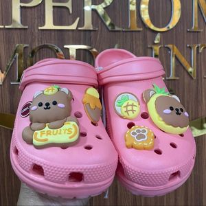 imagem do produto CROCS INFANTIL SALMÃO 19/20 ao 32/33