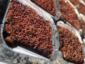 imagem do produto Bolo Gelado de chocolate p