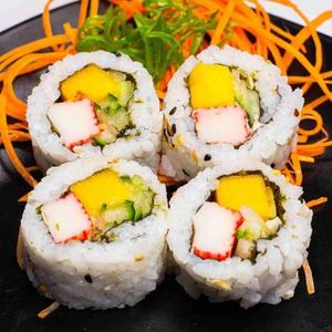 imagem do produto 4 unidades Uramakis Califórnia 