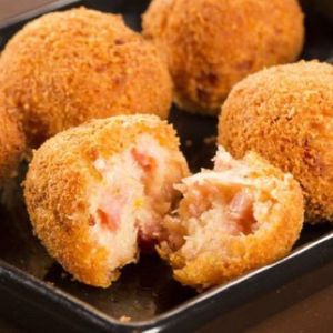 imagem do produto CROQUETE DE SALMÃO 8UN 