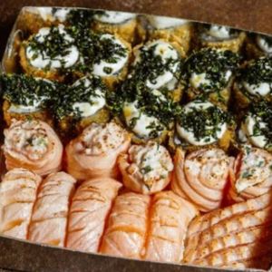 imagem do produto COMBO SUSHI MAÇARICADO 18UN