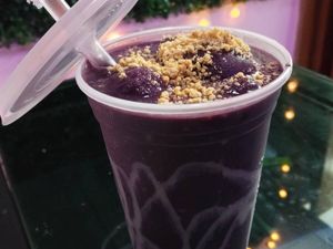 imagem do produto Capirinha de Açaí c/ Morango e Paçoca