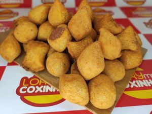 imagem do produto 50 Salgadinhos Fritos na Hora ( Serve Até 3 Pessoas )