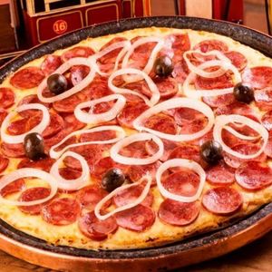 imagem do produto Pizza calabresa média  5 fatias 
