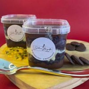 imagem do produto Bolo no Pote - Maracujá com Brigadeiro Gourmet