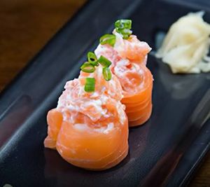 imagem do produto JOE DE SALMÃO COM CREAM CHESSE 