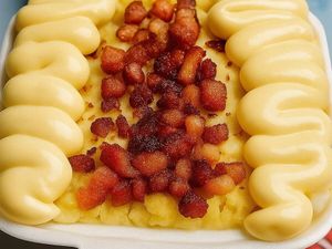 imagem do produto Batata Frita Turbinada ( 4 Queijos 1 Coca de 200,ml )