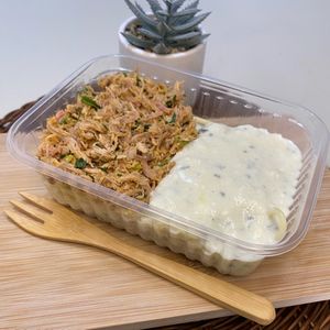 imagem do produto  (350g) Espaguete ao molho do tipo de gorgonzola com pernil desfiado 