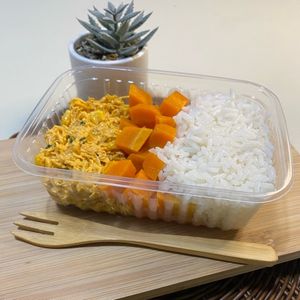 imagem do produto (250g) Fricassê de frango com milho light, cenoura no azeite e arroz