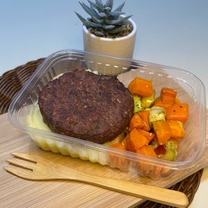 imagem do produto (350g) Hambúrguer caseiro com purê de batata e mix de legumes